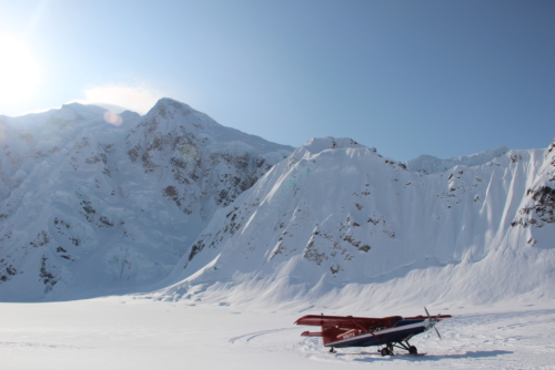 Landing at Kahiltna Base Camp, single-engine Otter